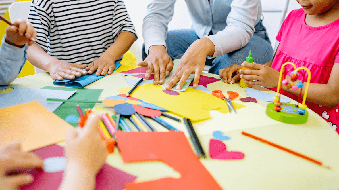 Childcare costs to be cut by ‘at least €1,000’ in Budget Childcare costs to be cut by ‘at least €1,000’ in Budget
