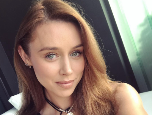 Una Healy