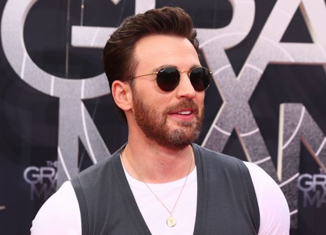 When 'Captain America' Chris Evans Asked Former S*xiest Man Paul